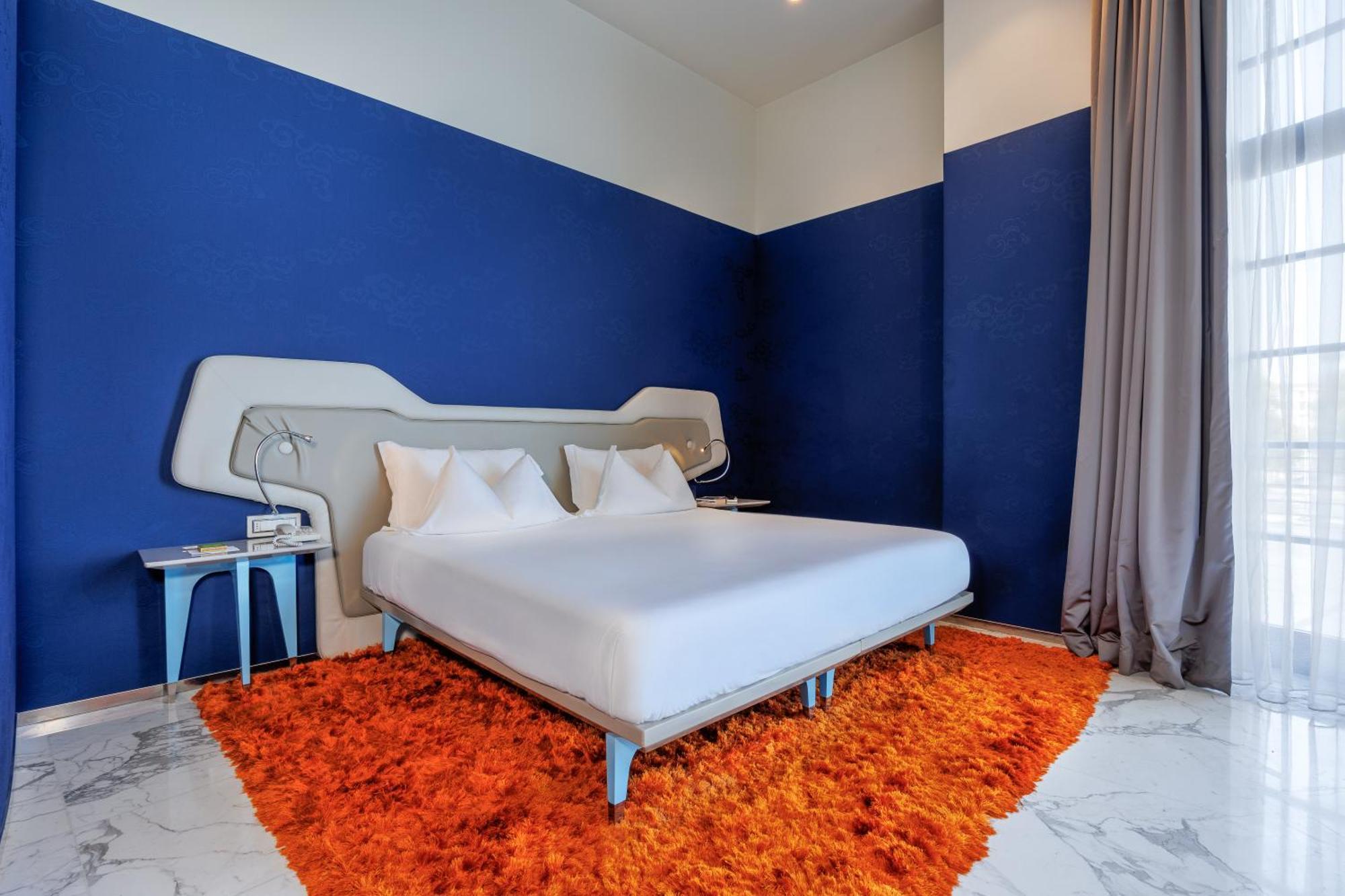 Jr Hotels Bari Grande Albergo Delle Nazioni Luaran gambar A room at the hotel