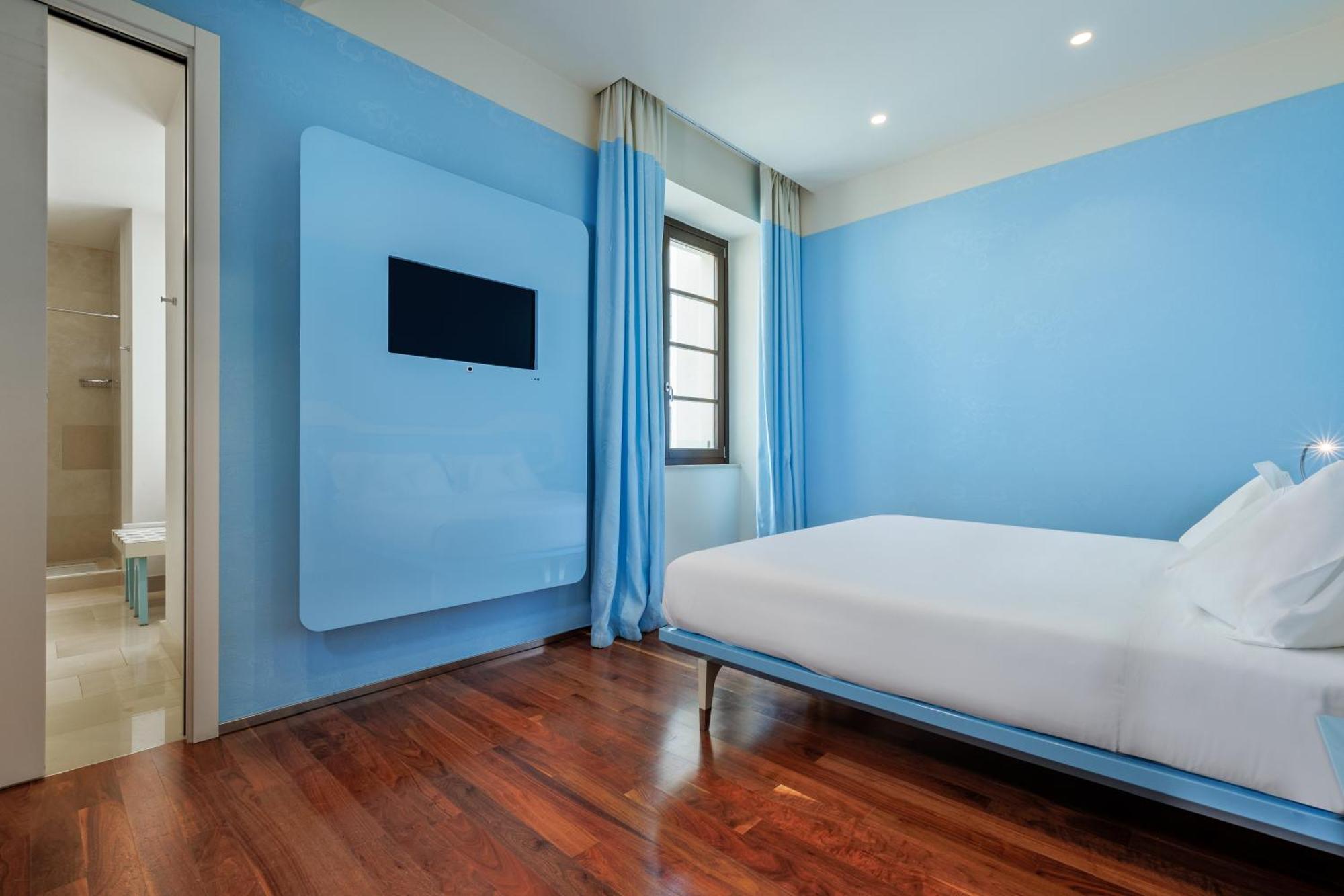 Jr Hotels Bari Grande Albergo Delle Nazioni Luaran gambar A room at the hotel