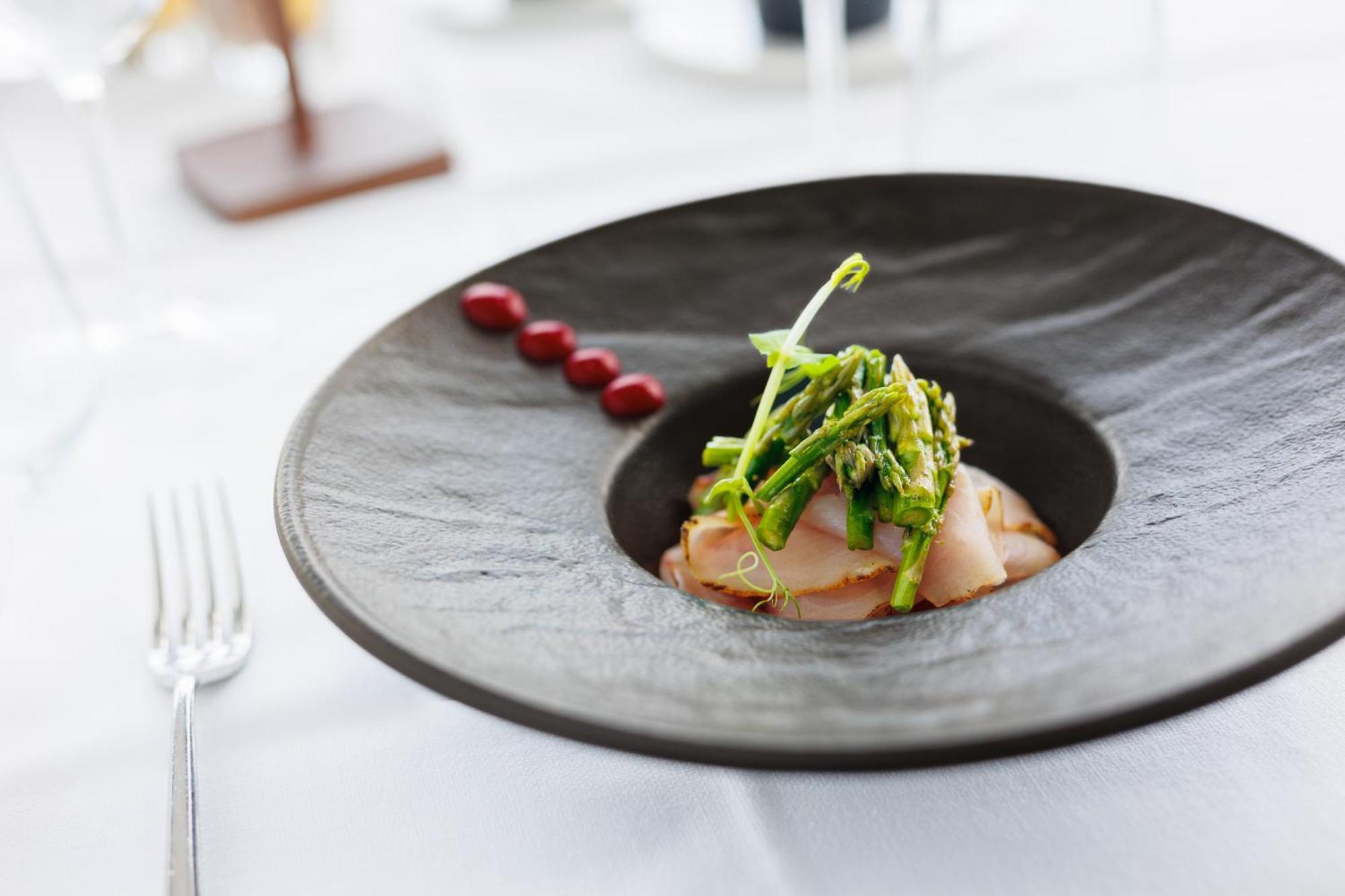 Jr Hotels Bari Grande Albergo Delle Nazioni Luaran gambar A plate of food